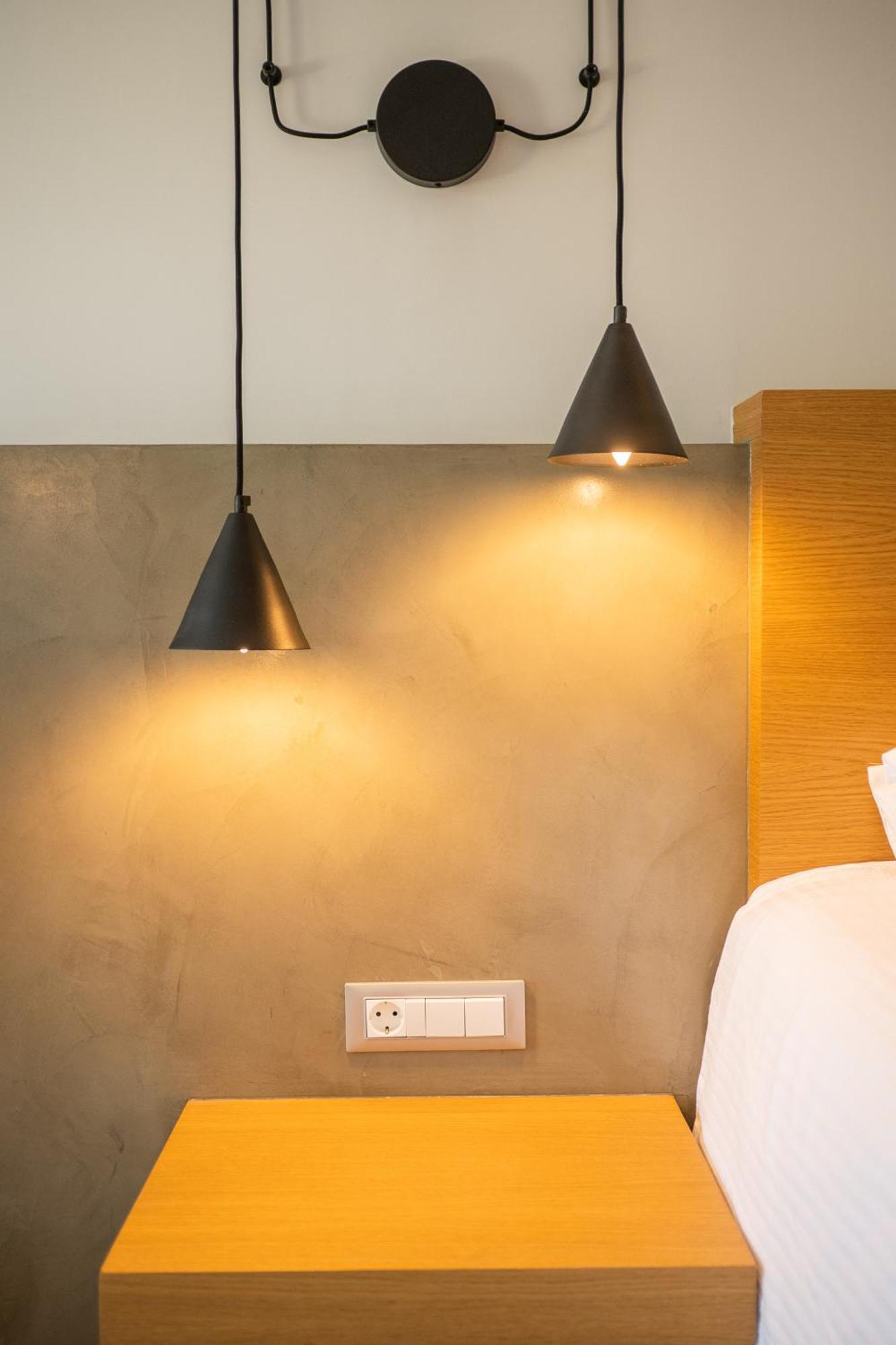 Alexia Beach Hotel Agia Marina エクステリア 写真