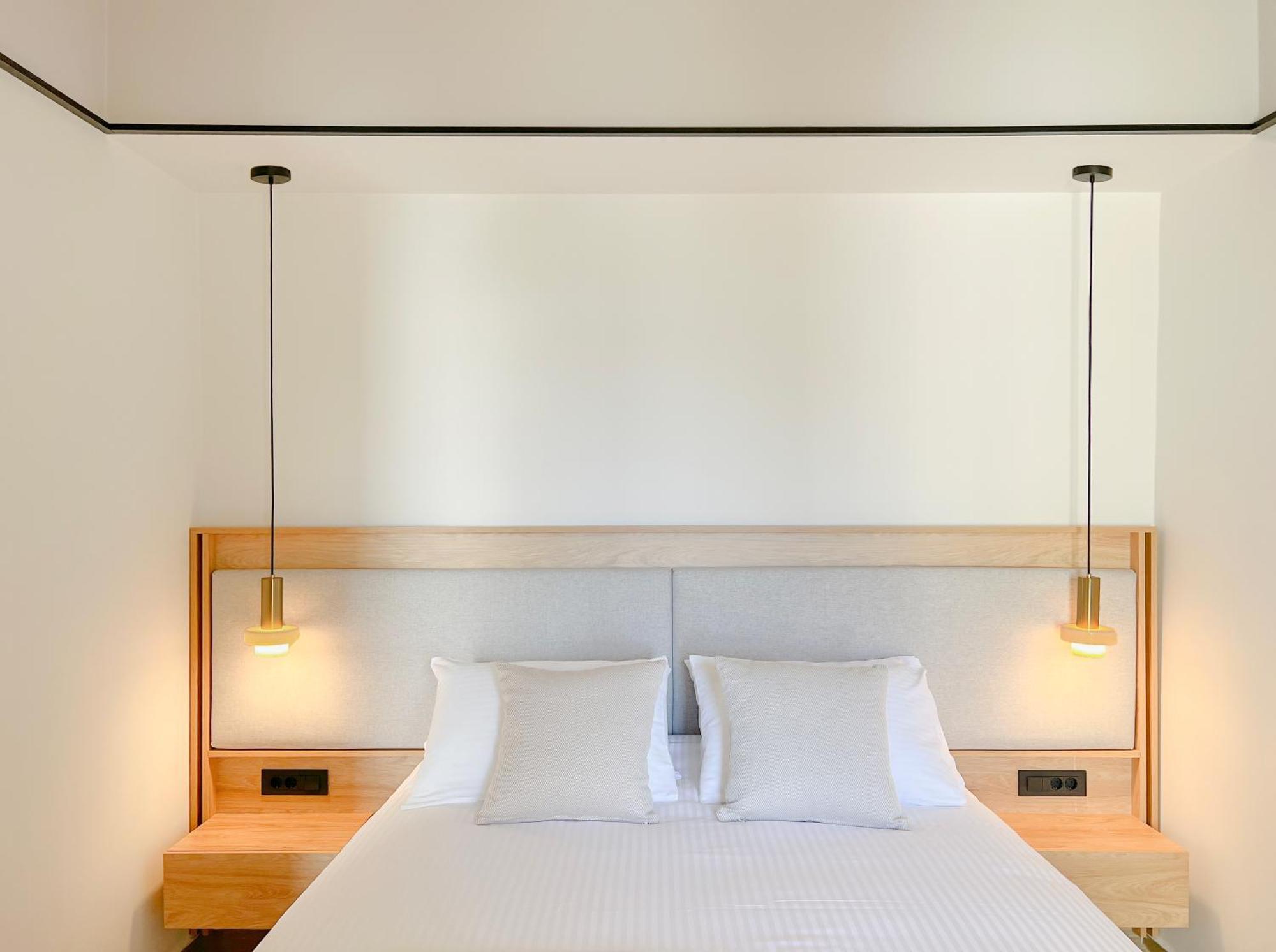 Alexia Beach Hotel Agia Marina エクステリア 写真